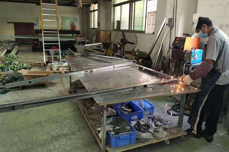 xinyi-Workshop-factory-2.jpg